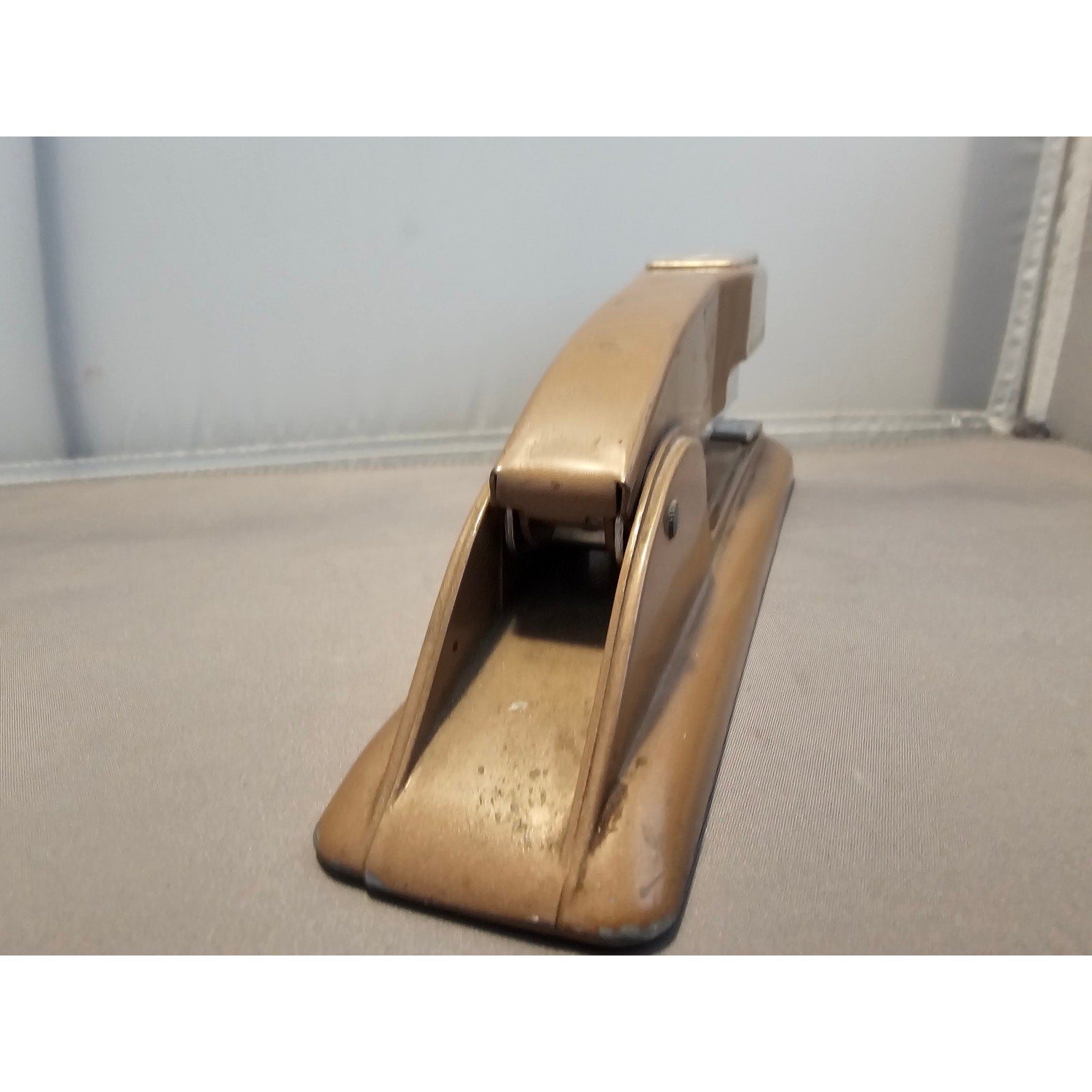 Vintage Swingline Brown 27 Stapler - Art Deco Design, tested & works