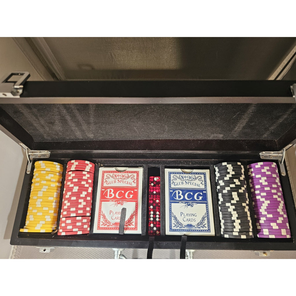 Vintage Poker Set no 937 - BCG Glub Special 96 Playing Cards - 110 Clay Chips