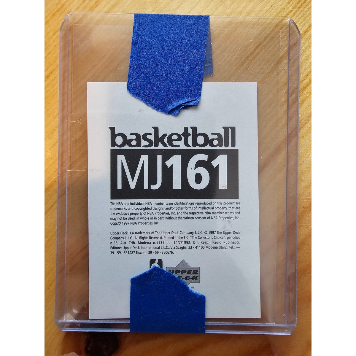 Michael Jordan 1997-1998 Upper Deck Catch 23 Sticker #MJ161 - Bulls - NBA