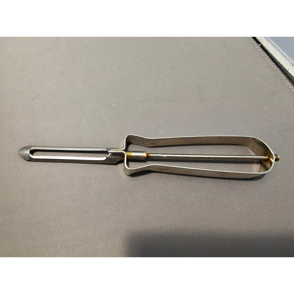Vintage Vegetable Peeler/Slicer - 6" Long