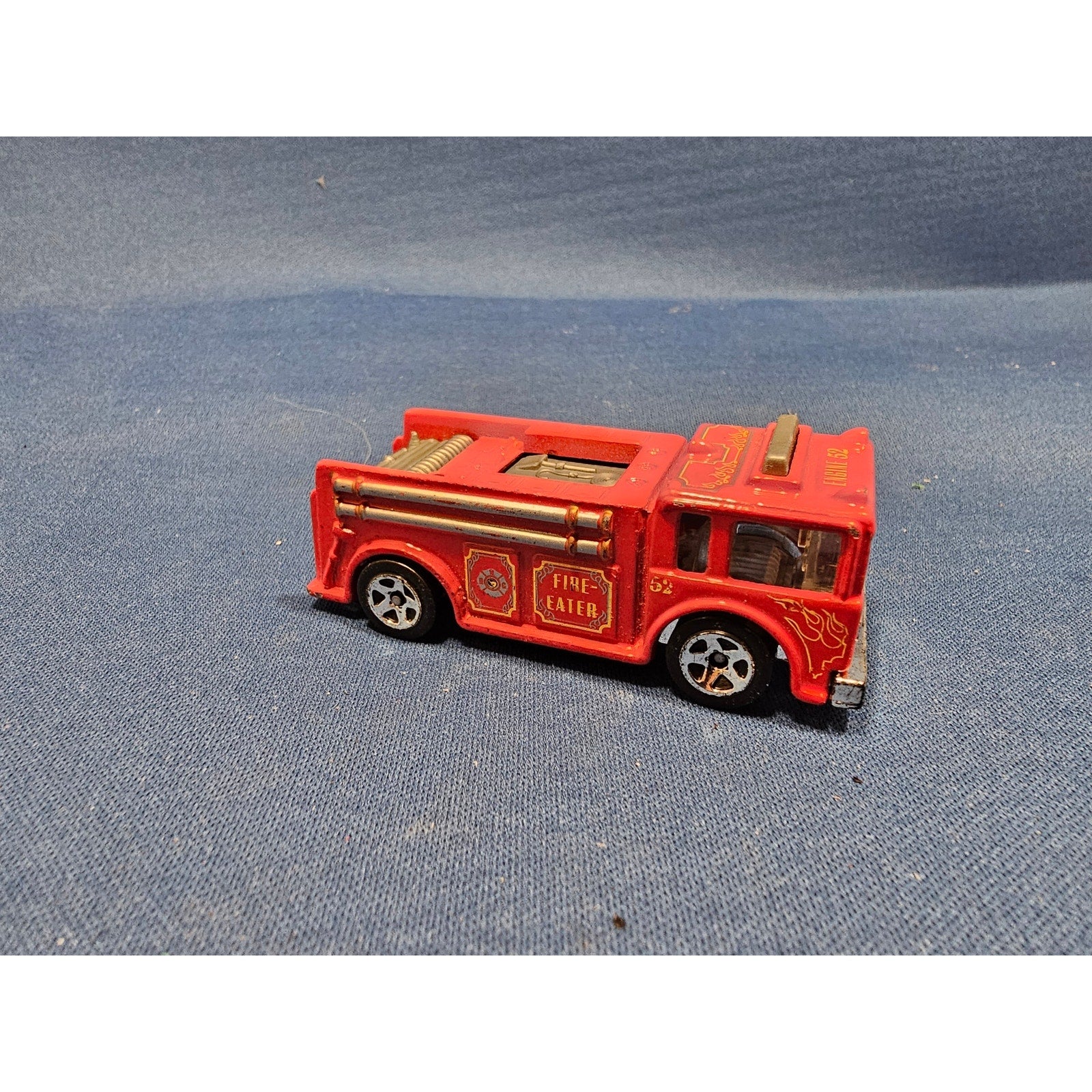 1976 Hot Wheels Red/Gray Fire Truck Engine 52 - Fire Eater - loose