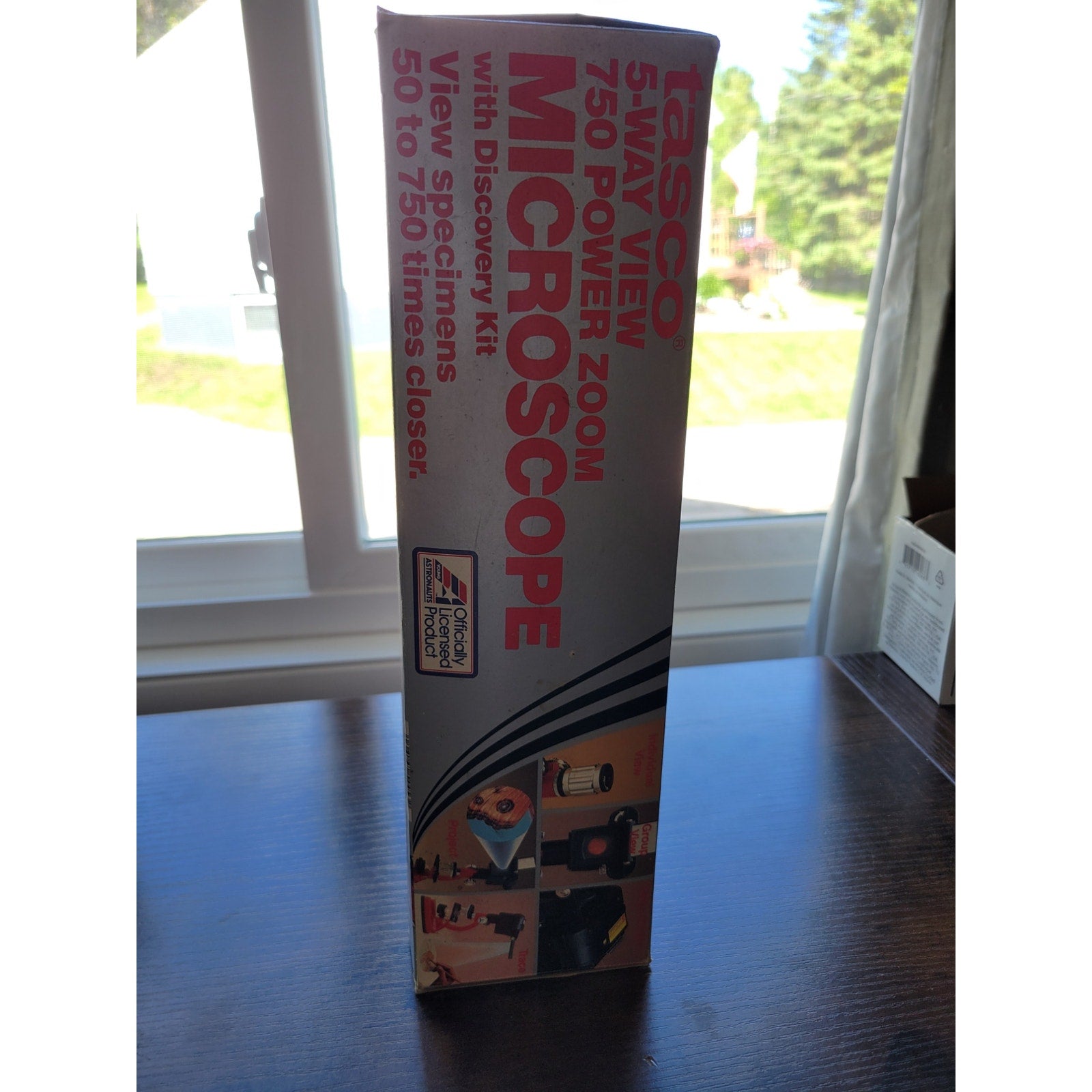 1986 Tasco YM750ZF - 5-Way View - 50 to 750 Power Zoom Microscope - Astronauts