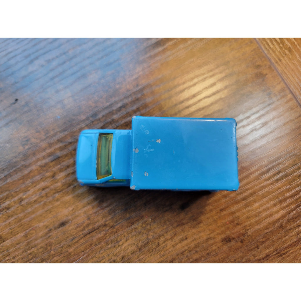 1998 Matchbox - Spongebob Blue Ford Box Truck 1:80 - 0534 EA - loose