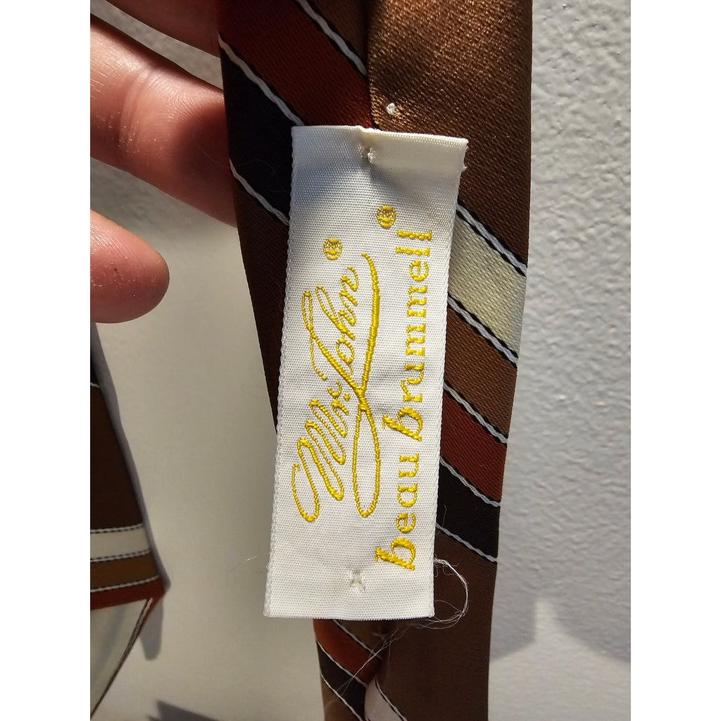 Vintage Mr John beau brummell Men's Necktie - Brown w/Stripes - 55-1/2"