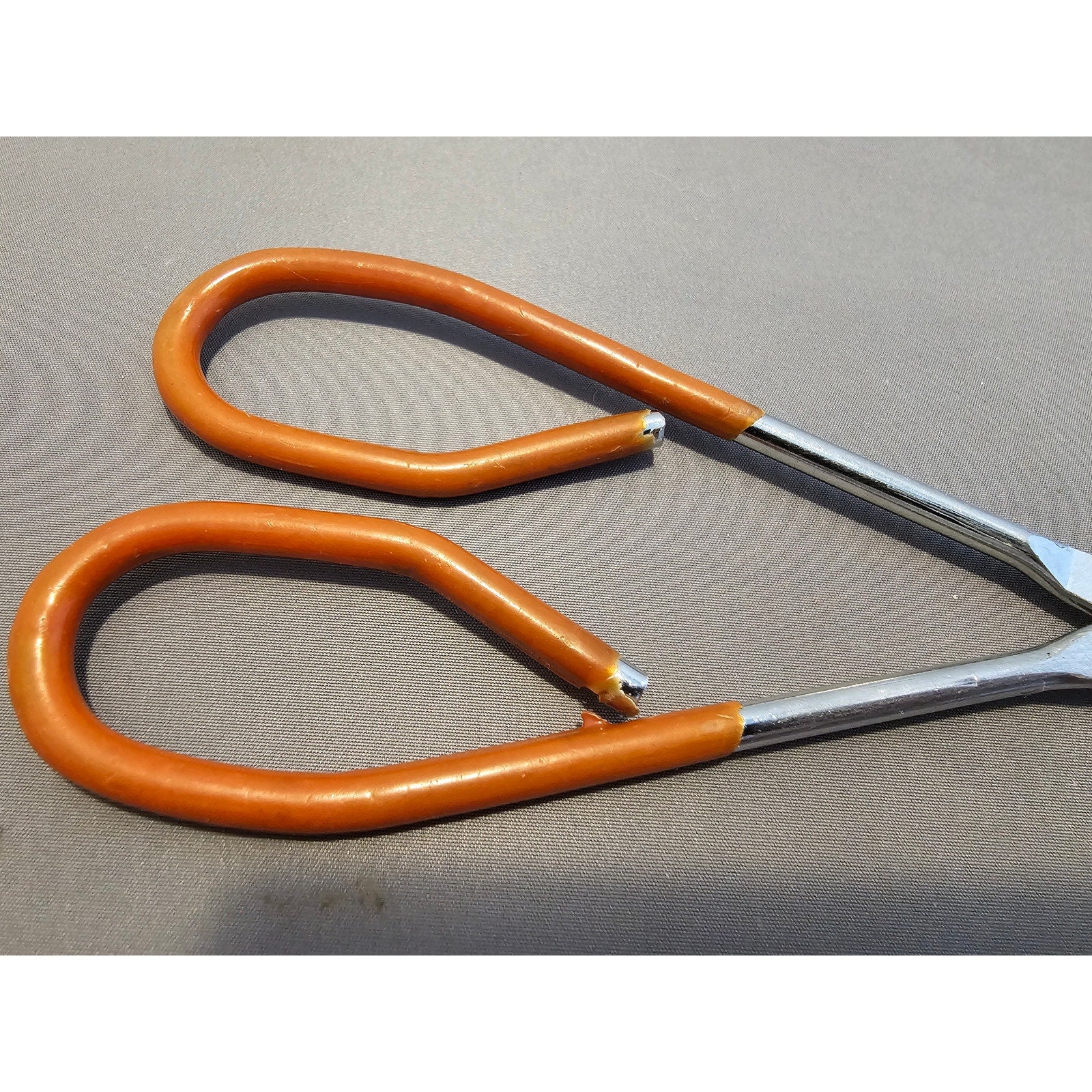 Vintage Ekco 10-1/2" Red Rubber Handle Stainless Steel Tongs - USA