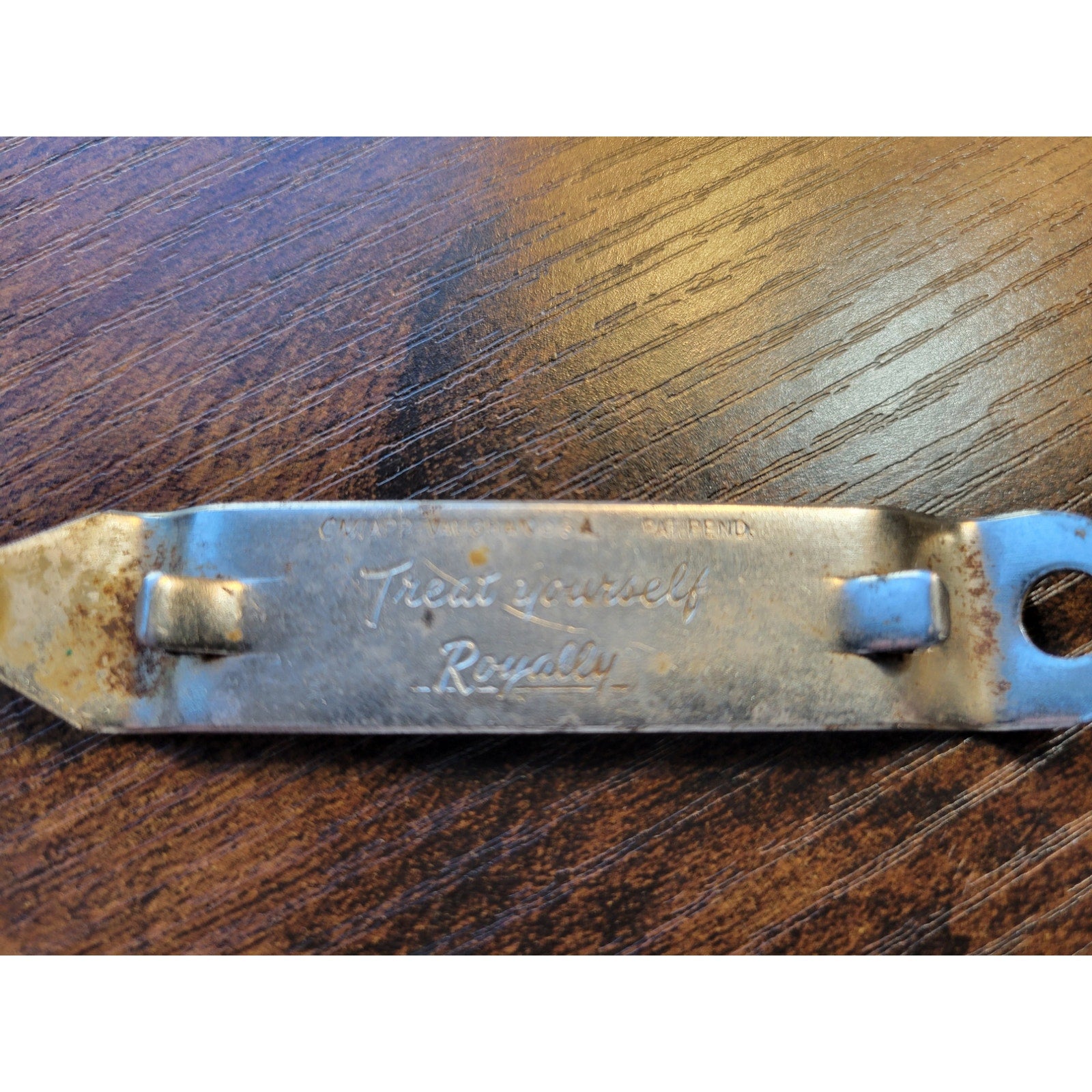 Vintage Vaughan Royal 58 Beer Bottle Opener - Treat Yourself Royally