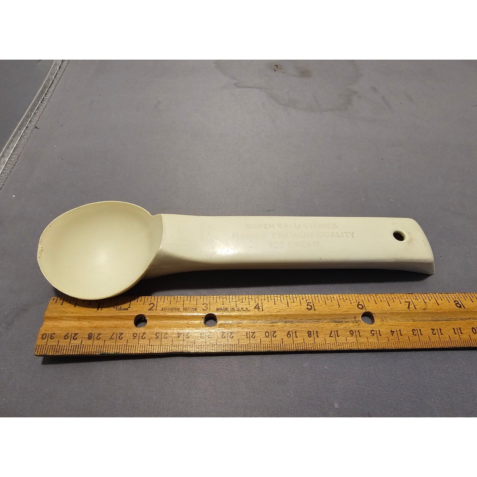 Vintage Super Valu Stores - 8" Kemps Premium Quality Plastic Ice Cream Scoop