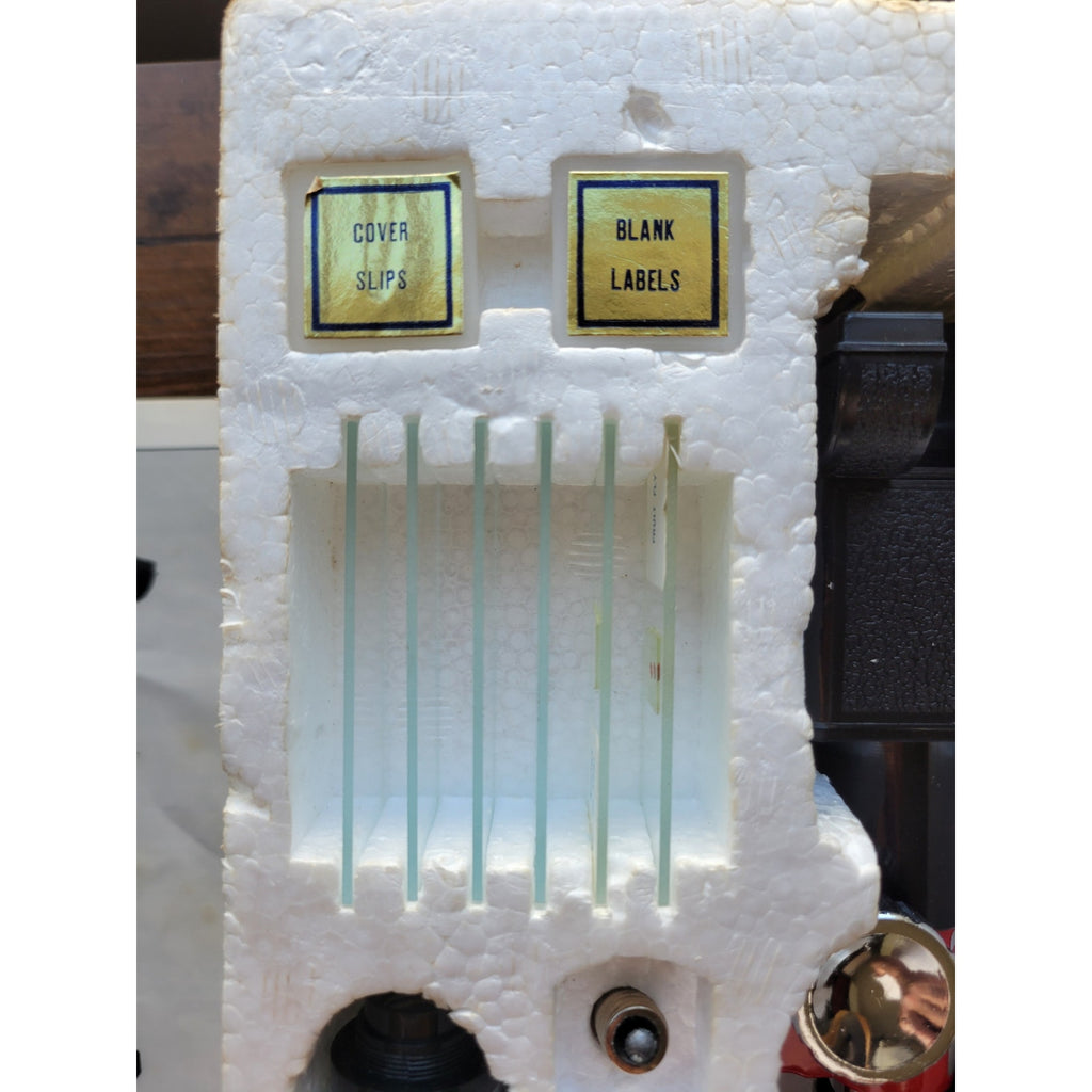 1986 Tasco YM750ZF - 5-Way View - 50 to 750 Power Zoom Microscope - Astronauts