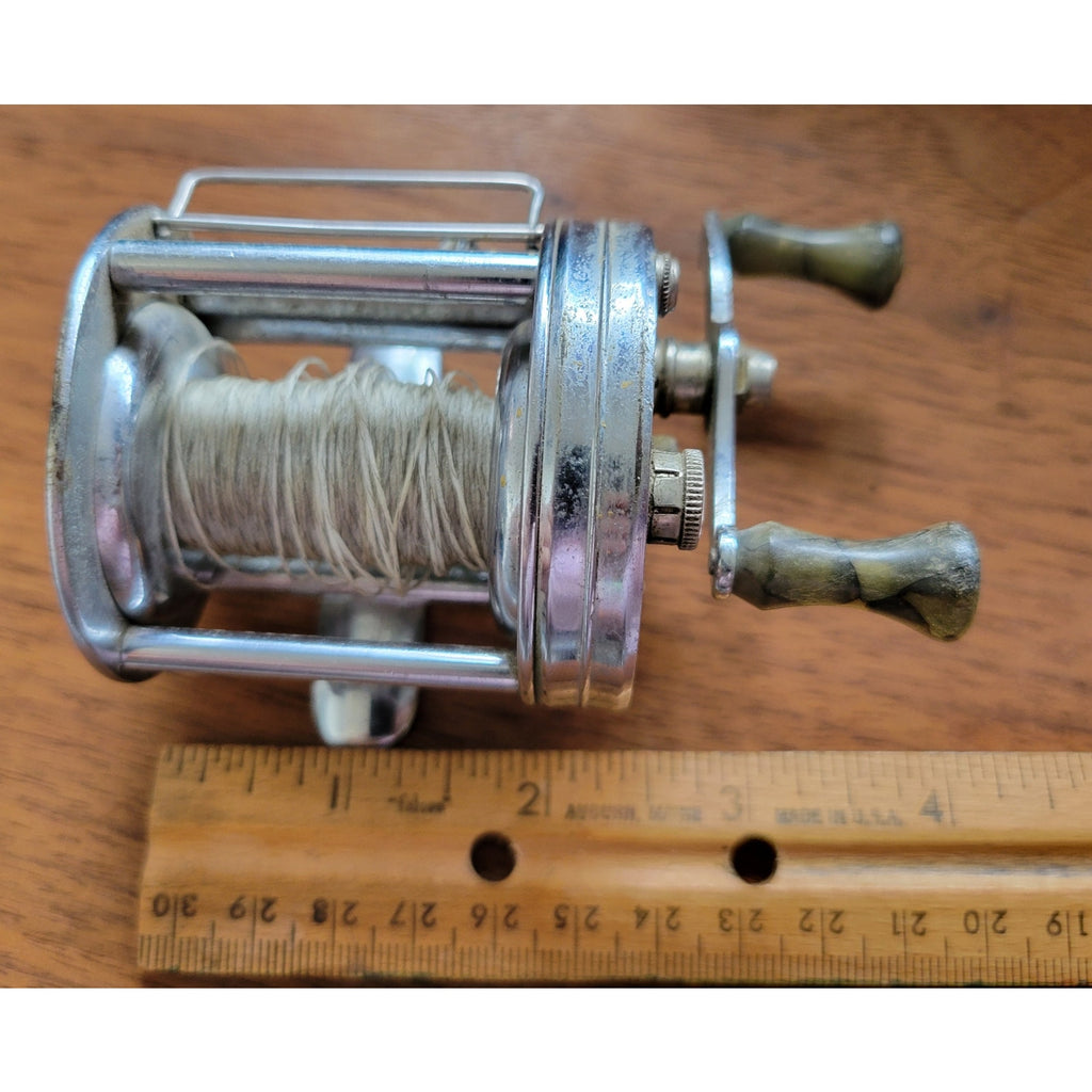 Vintage South Bend No. 550 Anti-Back Lash - Model G Fishing Reel - Made in USA