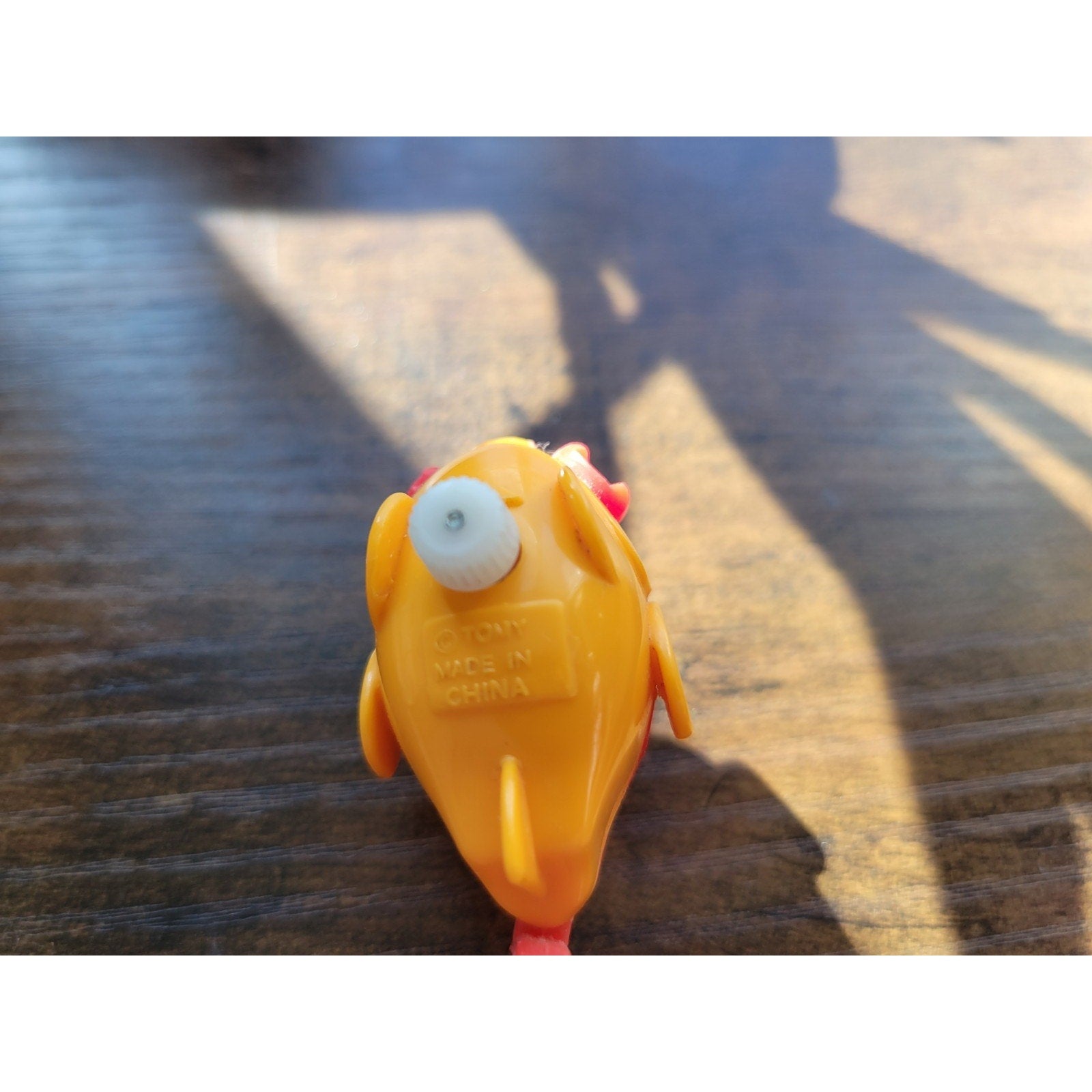 Vintage Tomy Wind Up Pocket Pets - Red/Orange Goldfish Flip Floppers 2.5" Works