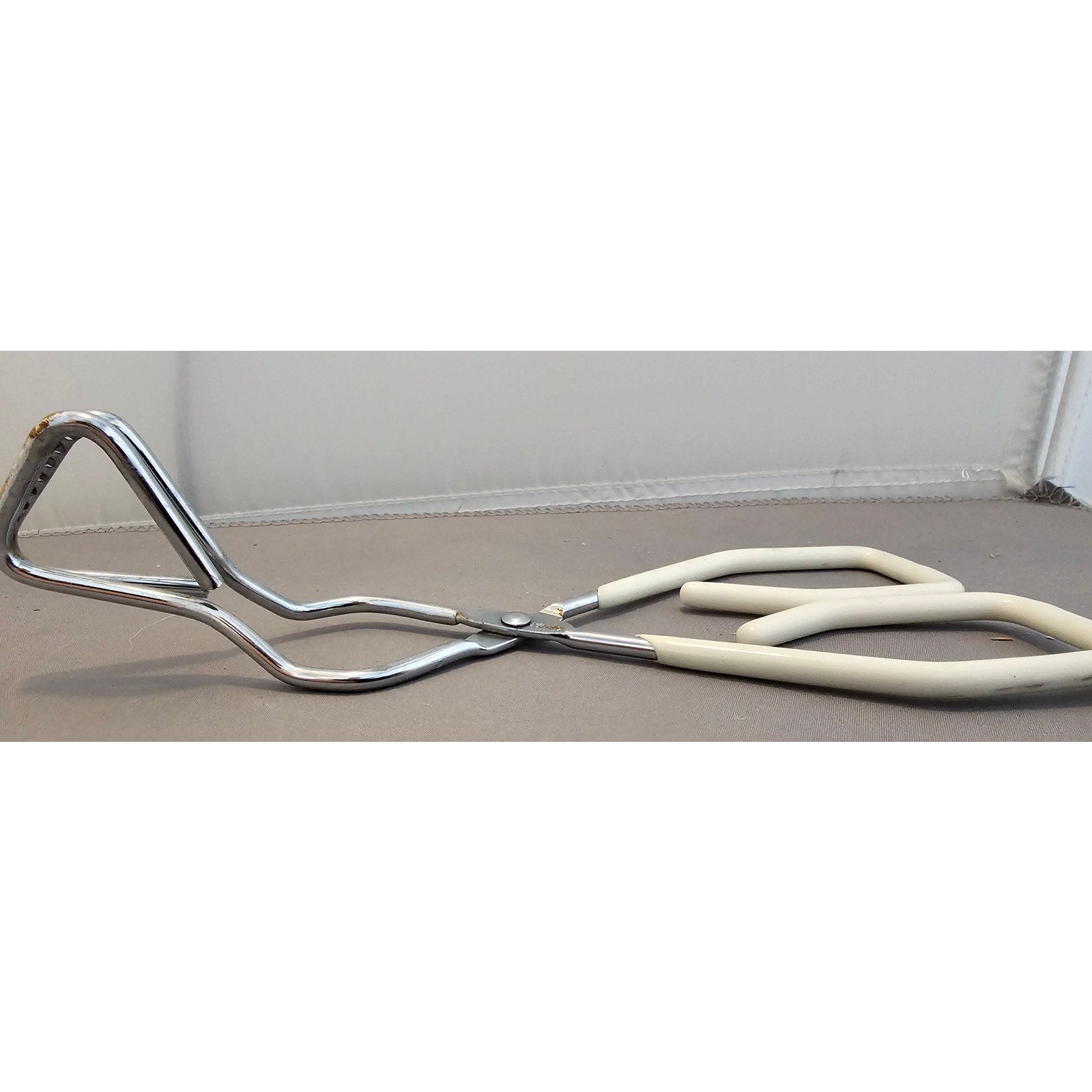 Vintage White Rubber Handle 8-1/2" Angled Stainless Steel Tongs - Made in Taiwan