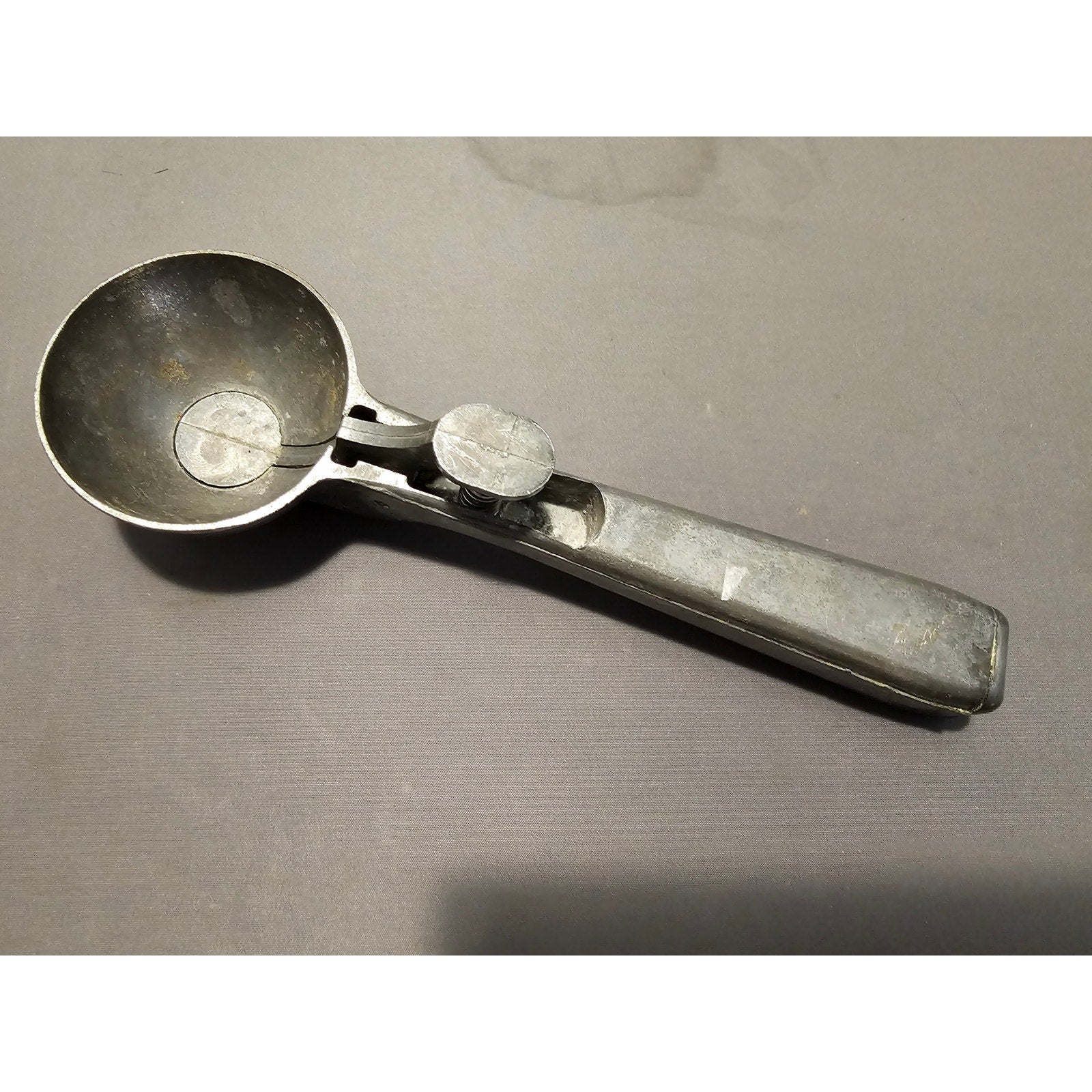 Aluminum Ice Cream Cone Scoop w/Thump Flipper - Like Safe T Dipper - Japan