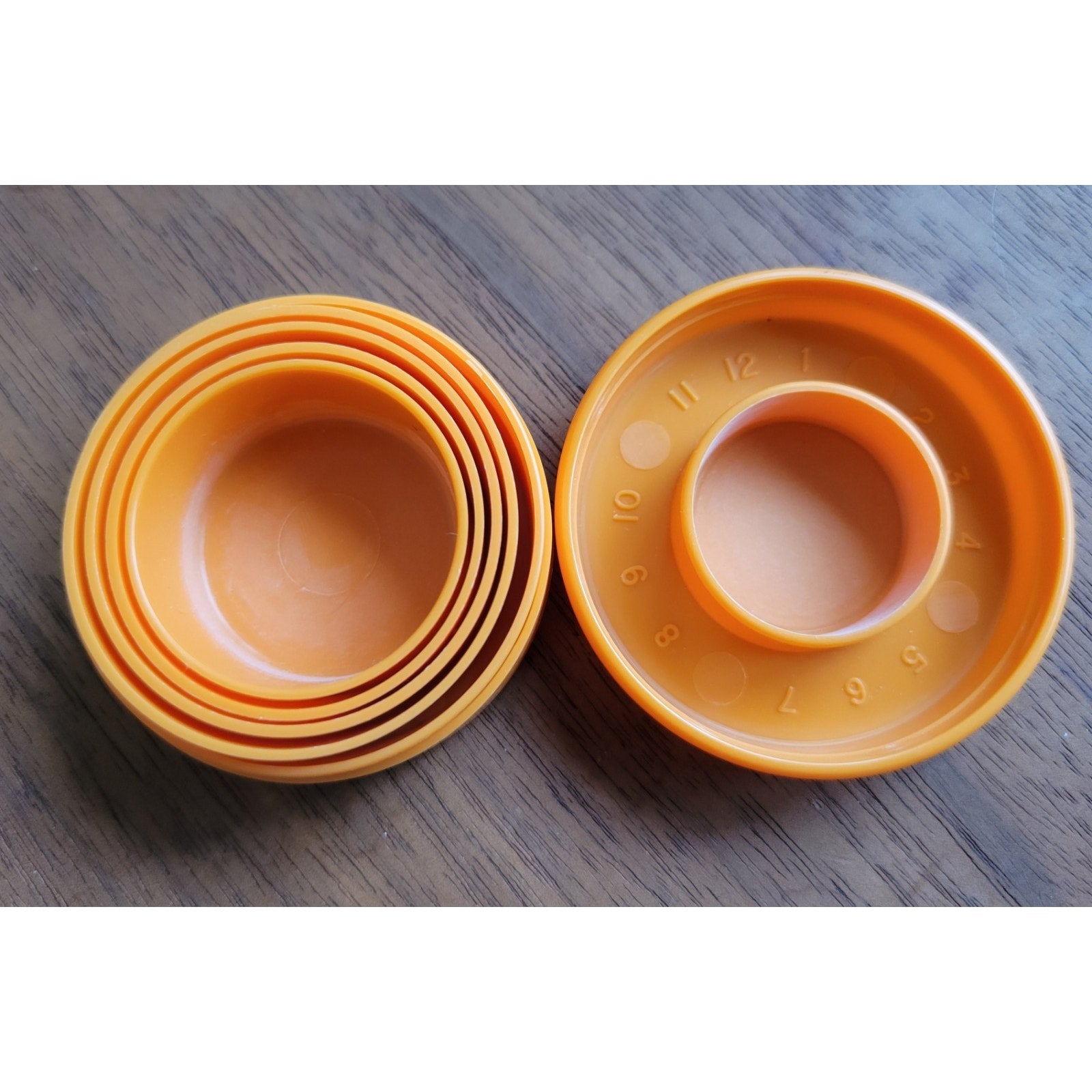 Vintage Stanhome Orange Tuckaway Collapsible Telescoping Travel Cup & Pill Box