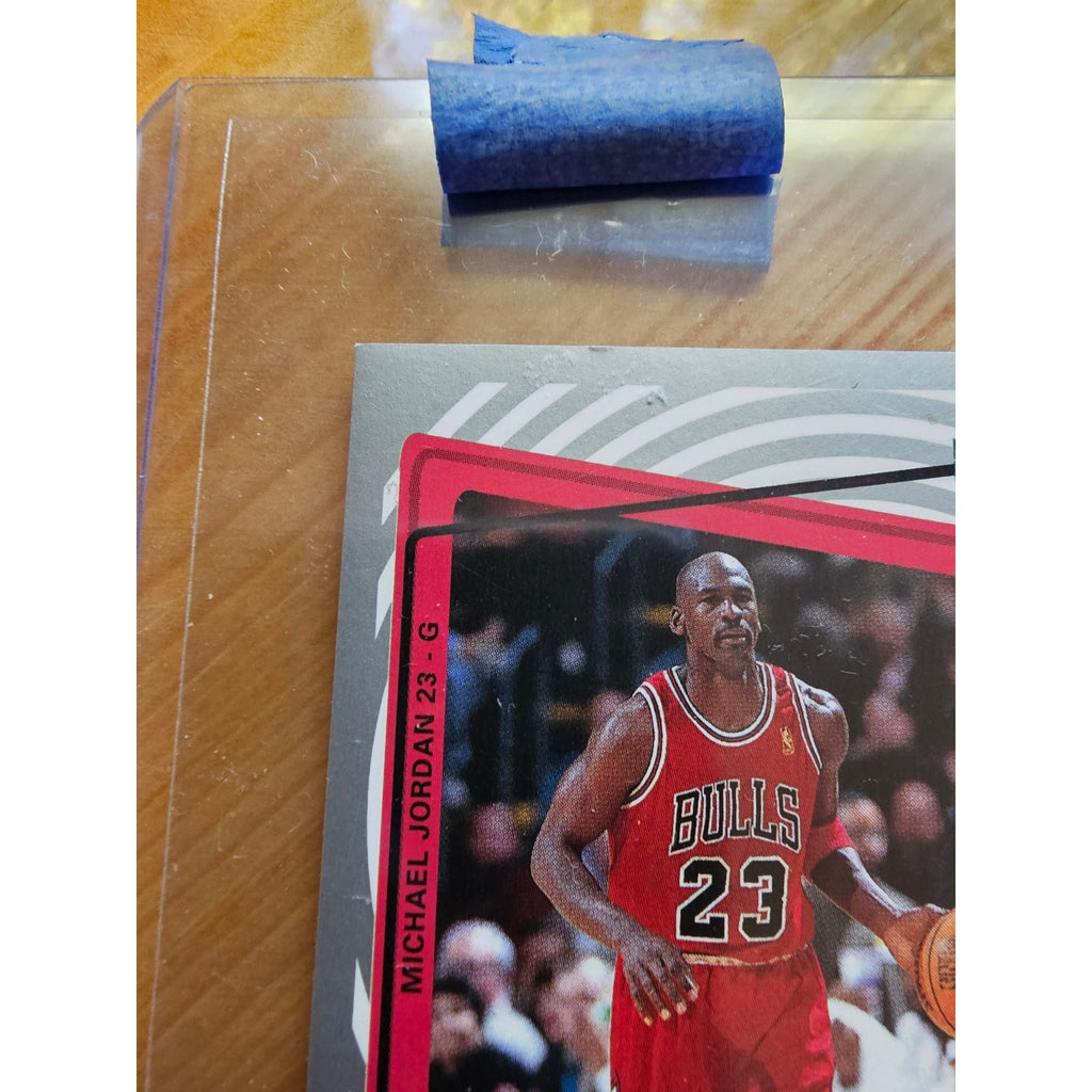 Michael Jordan 1997-1998 Upper Deck Catch 23 Sticker #MJ158 - Bulls - NBA