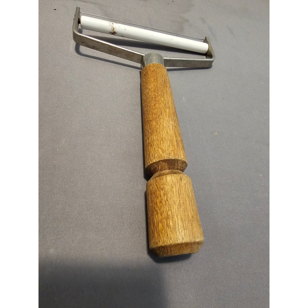 Vintage Cheese Slicer - 4" wide w/Wood Handle - Roller Style