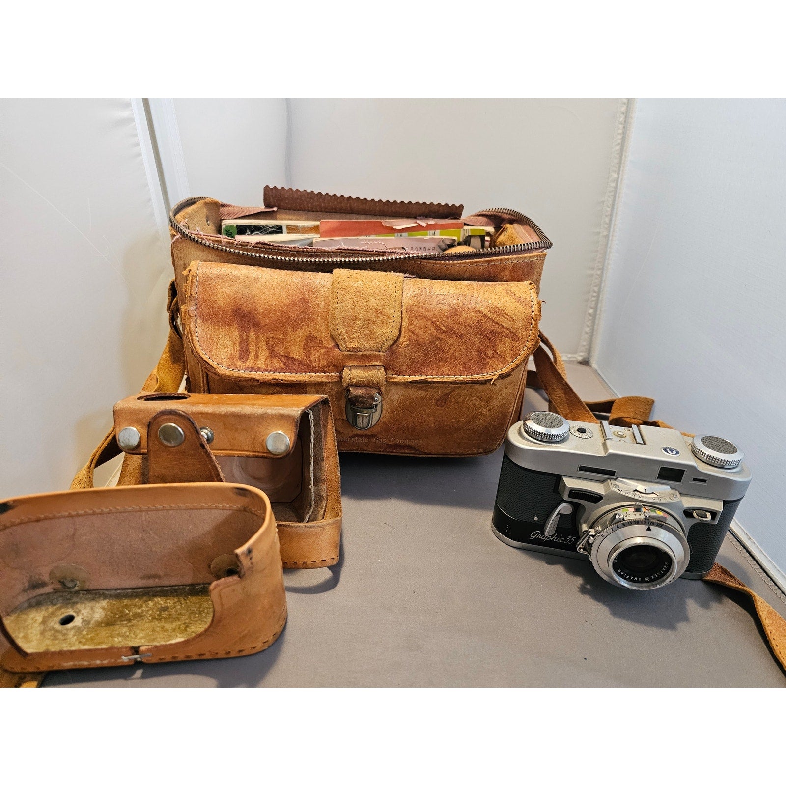 Vintage Graphic 35 Rangefinder Camera w/Case, Light Meter, Flash & Lenses