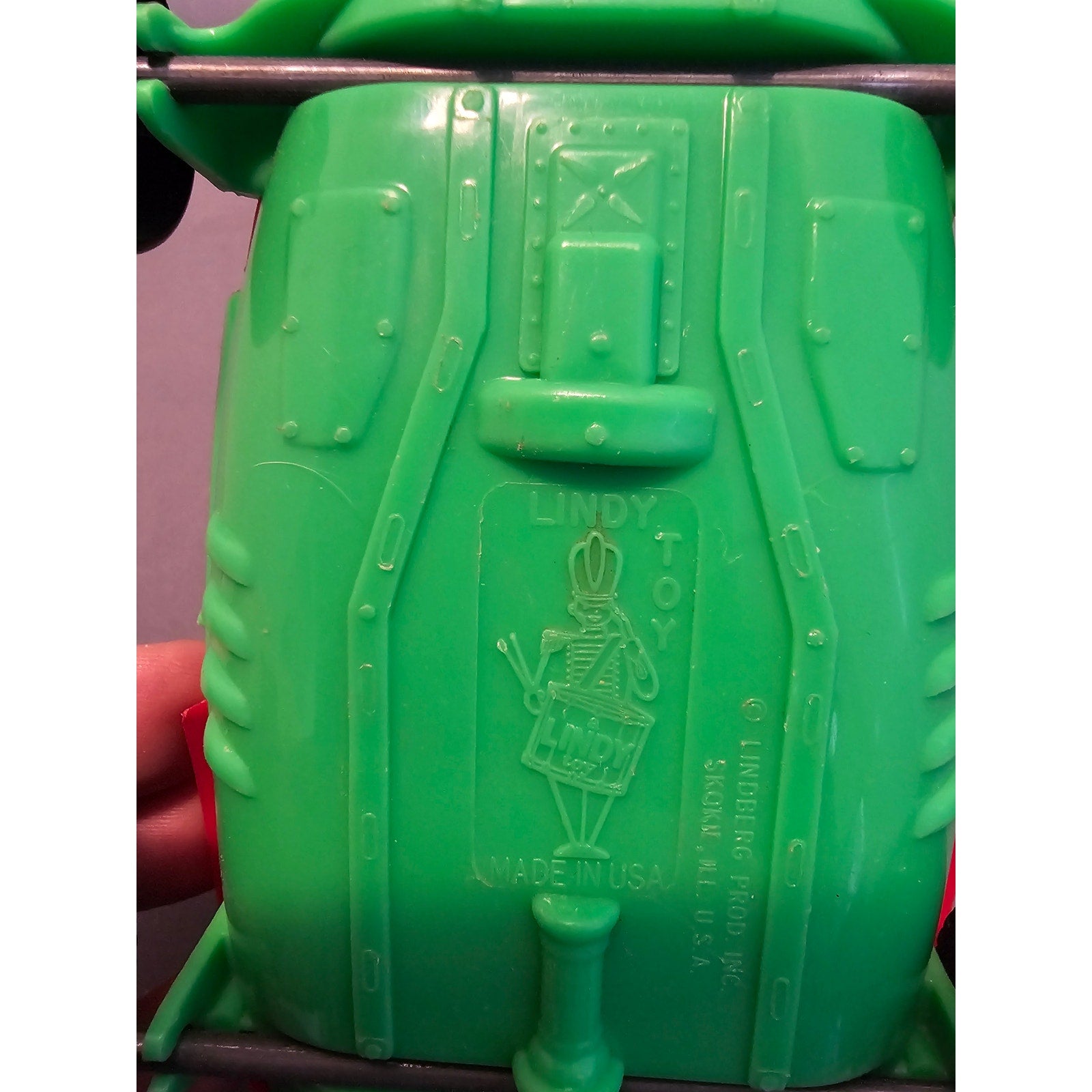 Vintage Lindy Red/Green Dune Buggy - Parasol Pete by Lindberg Prod. - USA