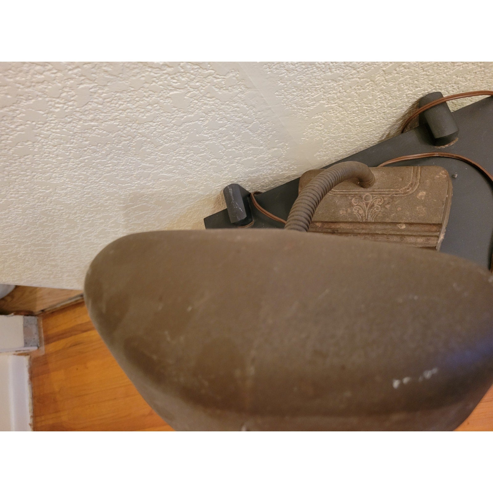 Antique Art Deco Cast Iron Gooseneck Desk Lamp w/Pen Holder, detail features