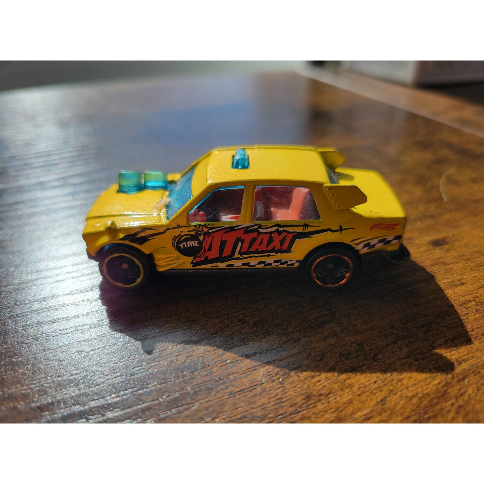 2015 Hot Wheels - Time Attaxi Yellow DHP23 - loose