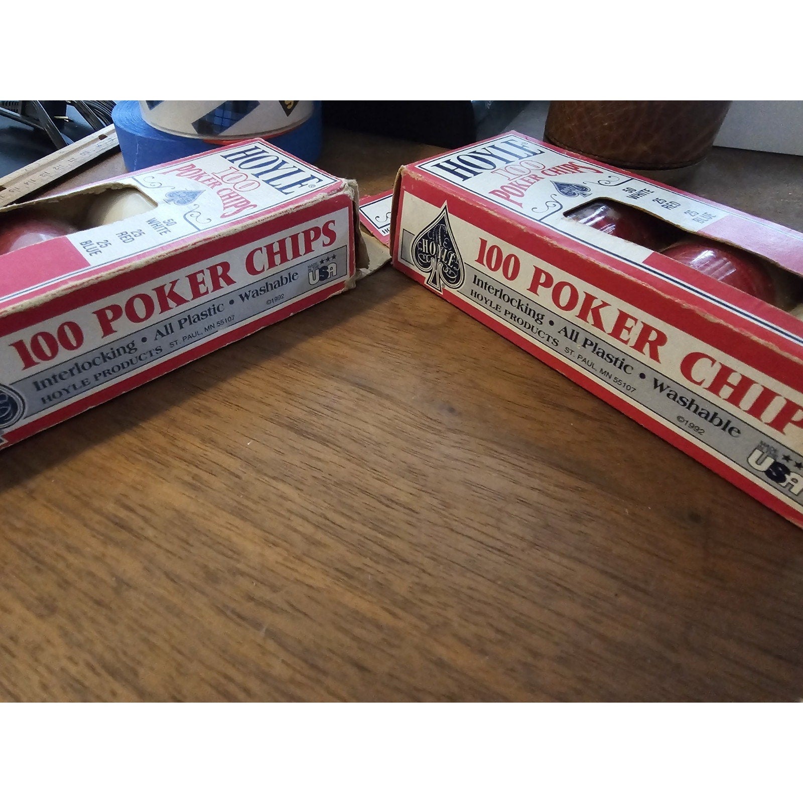 Lot of 2 Vintage 1992 Hoyle 100 Count Poker Chips -Interlocking, All Plastic USA