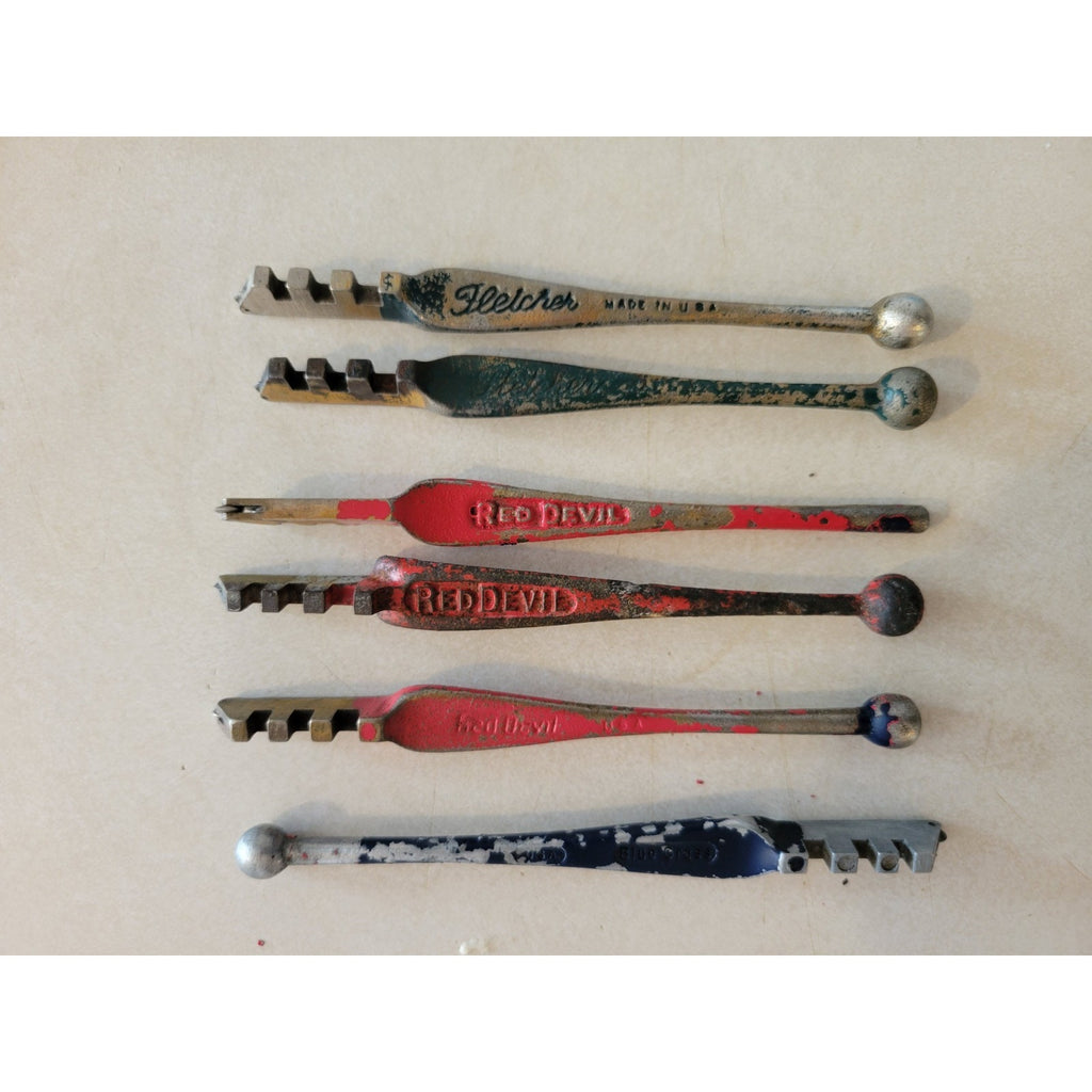 Lot Of 6 Vintage Glass Cutters - Red Devil, Fletcher, Blue Grass - 1023 024 023