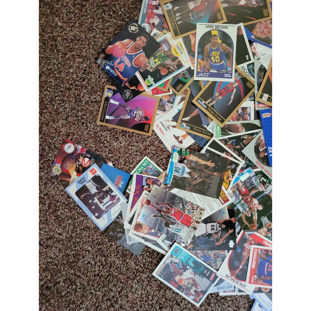 Lot of aprox 500+ NBA Basketball Cards - Topps, Upper Deck, NBA Hoops, Panini