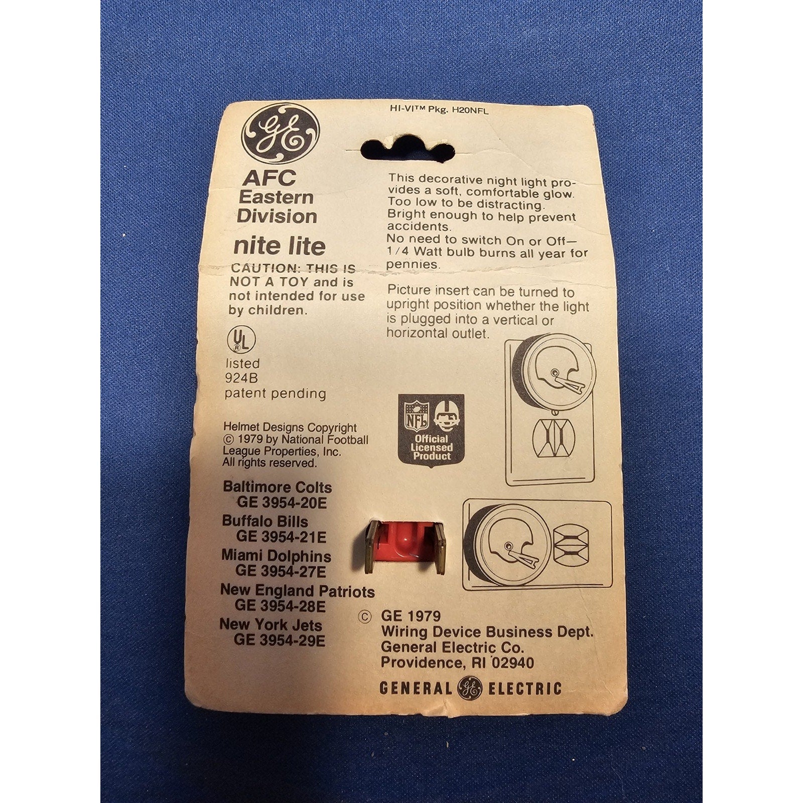 NOS/Vintage 1979 General Electric (GE) 3954-20E - Baltimore Colts Nite Light NFL