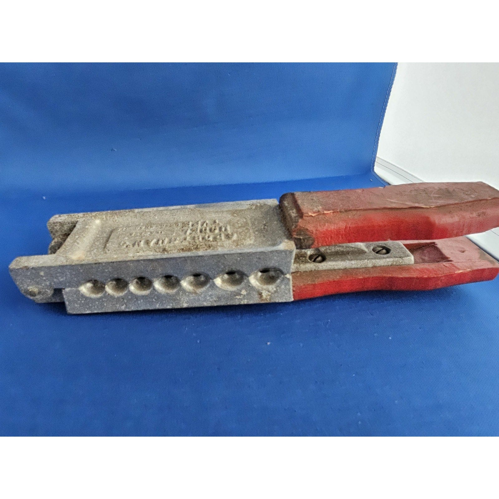 Do-It Molds Sportsman's Model JLS-7-A HTF - Less Snag Jig - Assorted Sizes