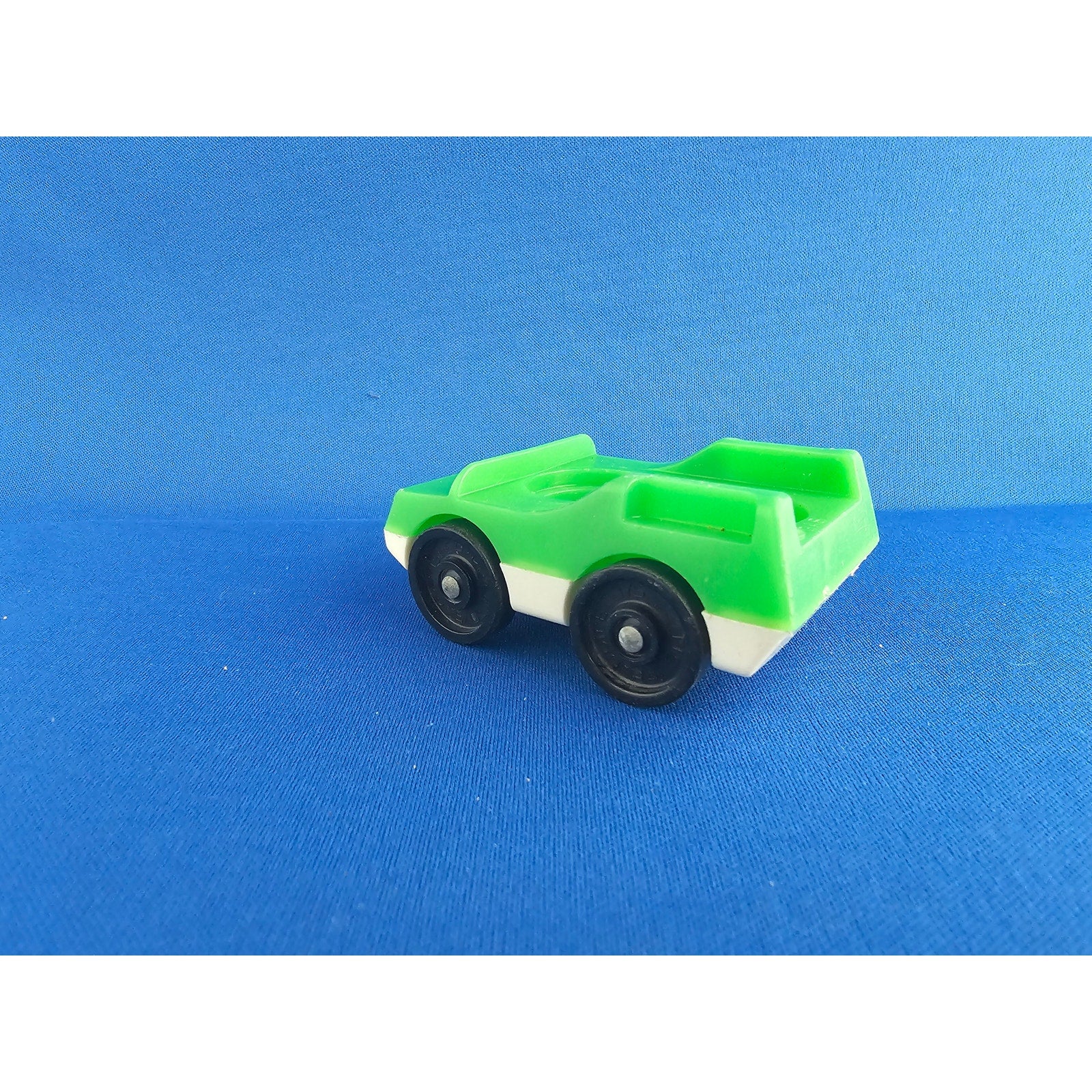 Vintage Fisher Price Little People - Green/White Two-Passenger Car