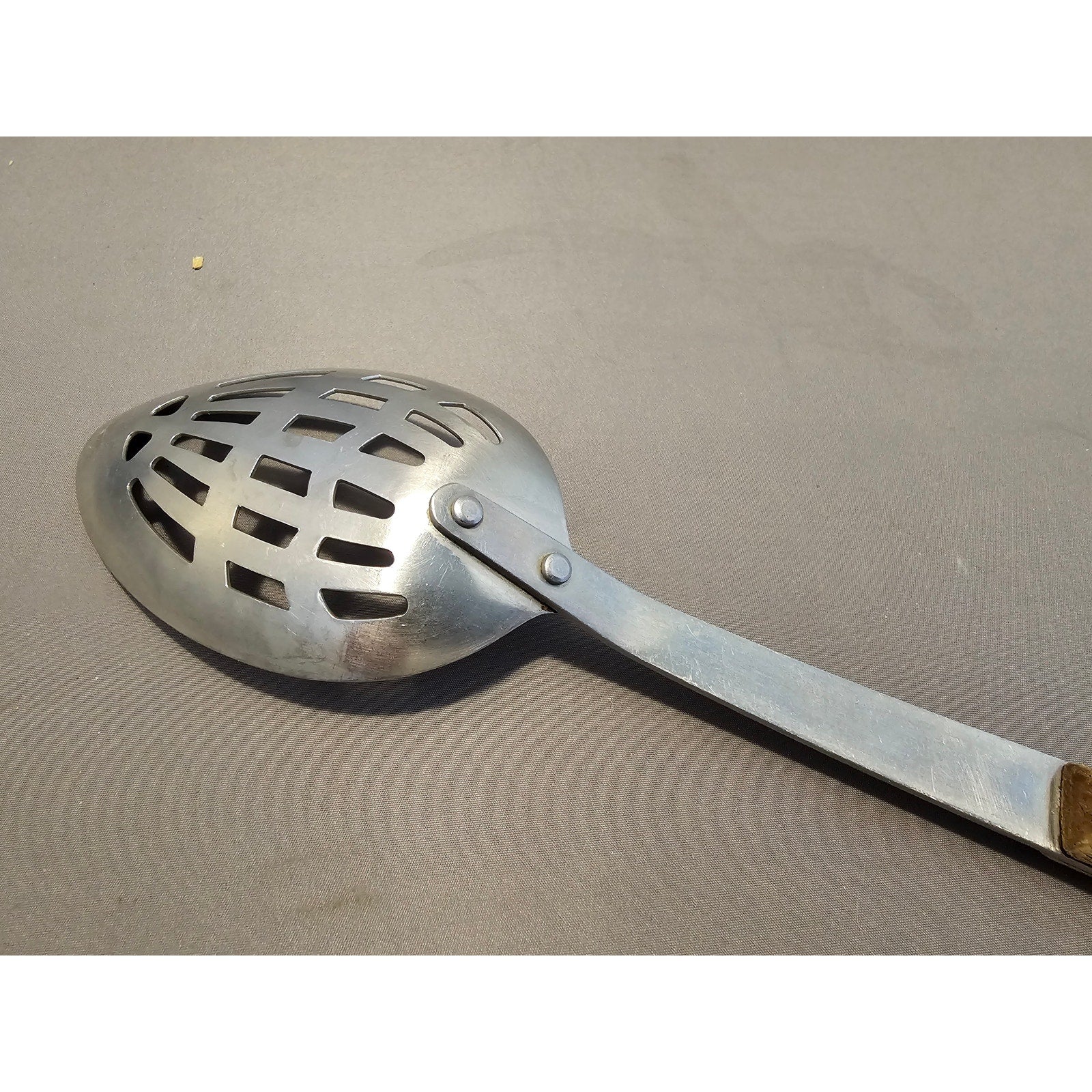 Vintage Maid off Honor Stainess Steel Slotted Serving Spoon w/Wood Handle - USA