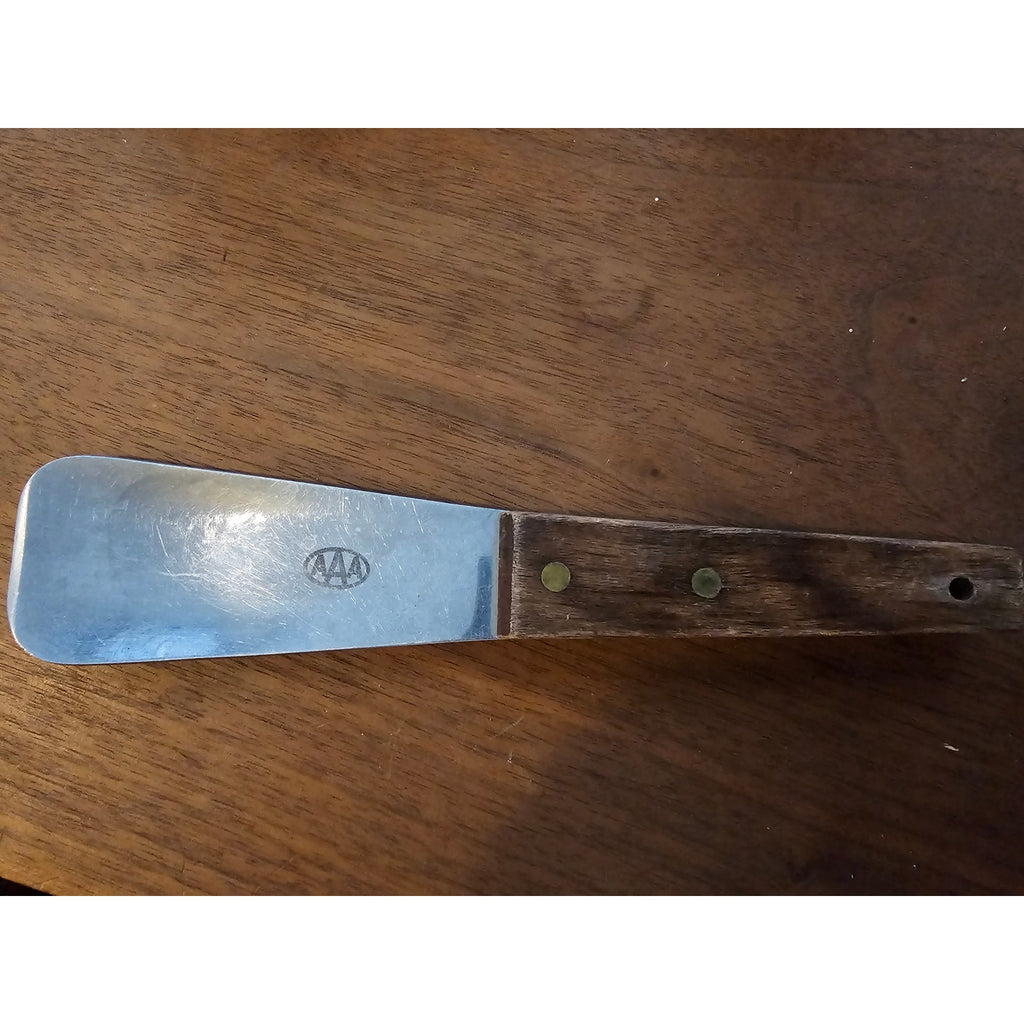 Vernco Stainless Steel 9-1/2" Ice Cream Scoop w/Rivet Wood Handle - Japan - AAA