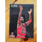 Michael Jordan 1997-1998 Upper Deck #389 - Michael's Magic - Chicago Bulls - NBA