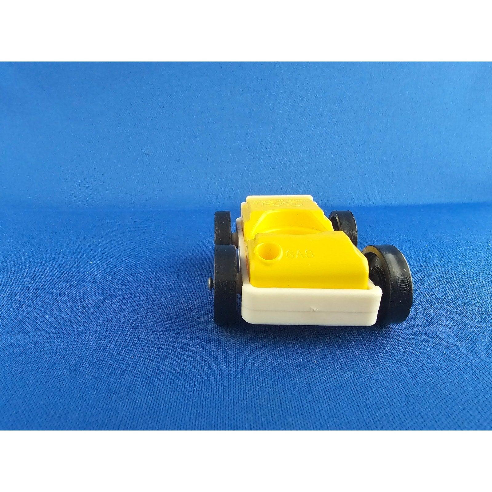 Vintage Fisher Price Little People Garage #930 - Yellow/White Single-Person Car