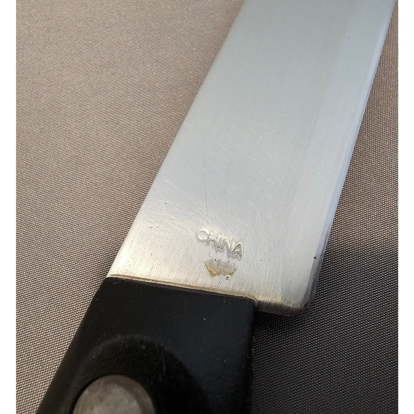 Pampered Chef #1047 - 8" Knife w/Self Sharpening Case - used