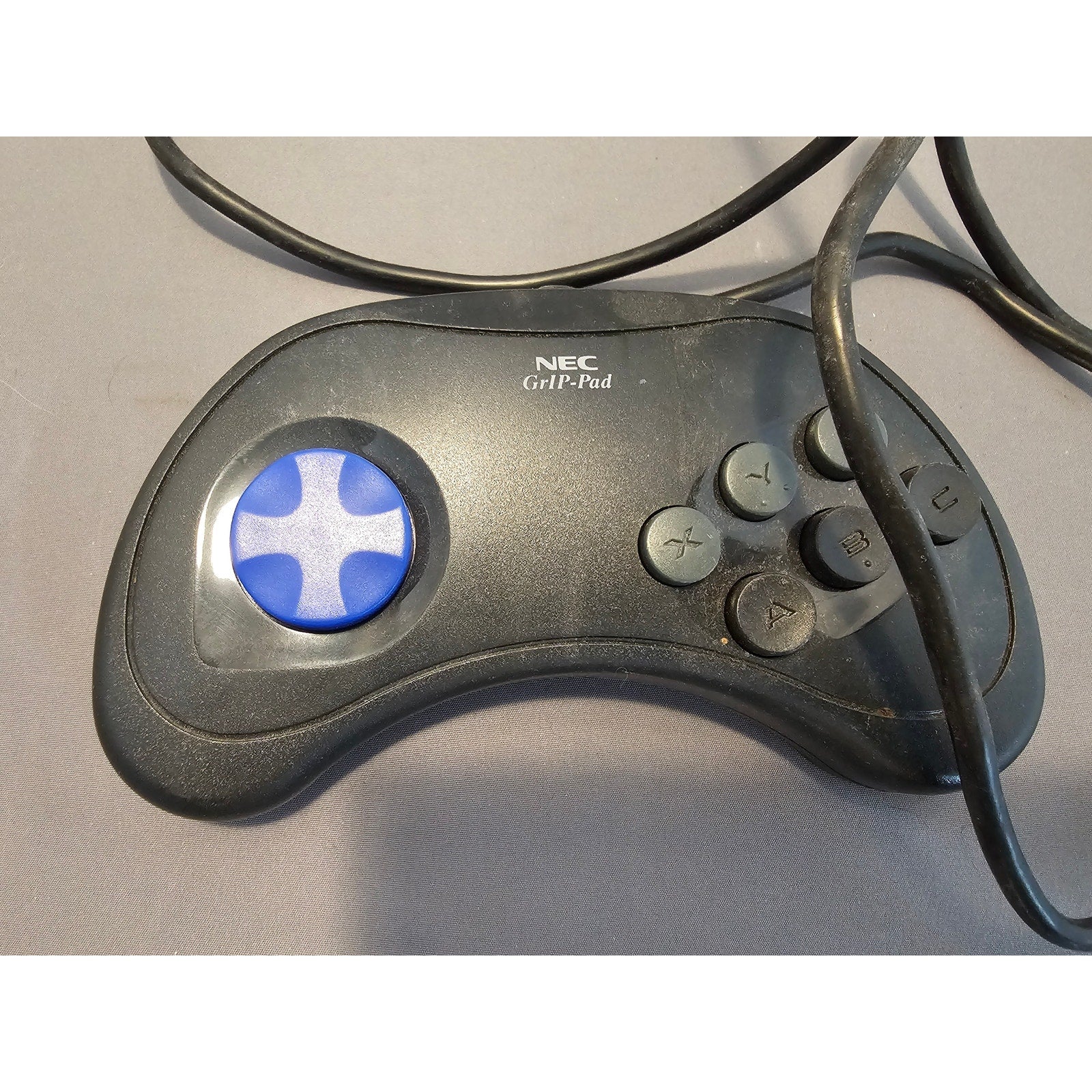 Black Gravis NEC GrlP-Pad - 9-Pin Wired Controller - PC Gamepad - untested