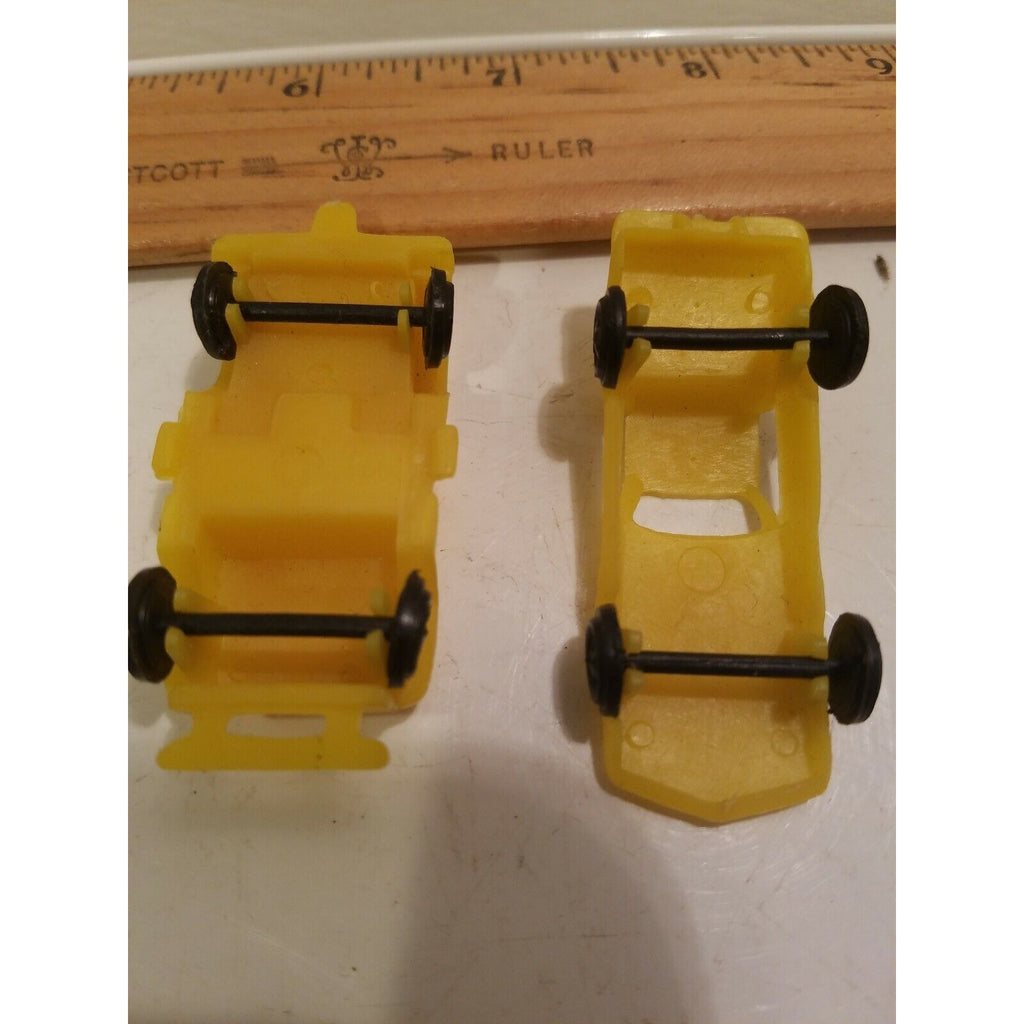 (2) Unbranded Yellow Plastic Toy Cars - Corvette & Jeep # 6 5 spoke/star tires