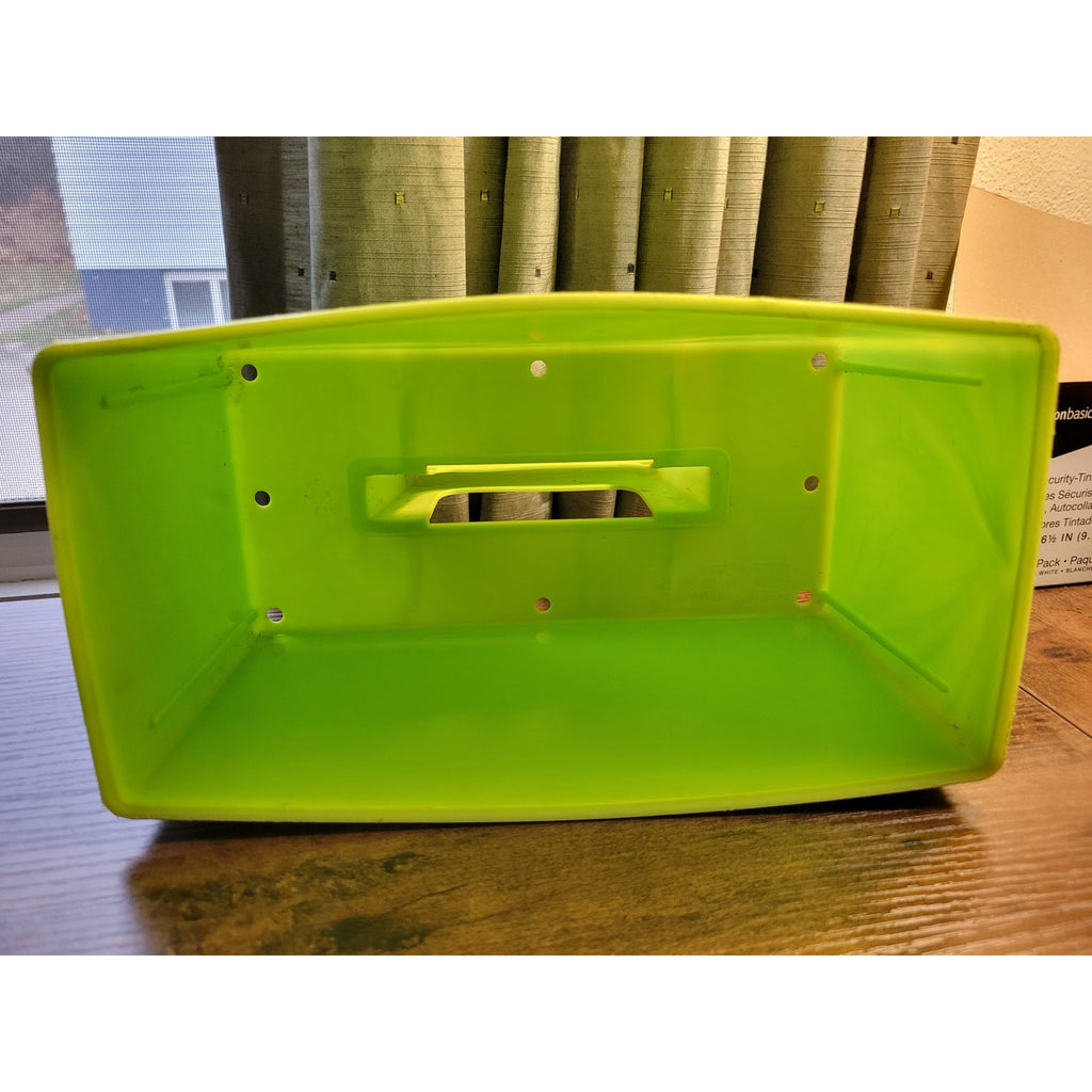 Vintage Poof-Slinky Green Sno-Brick Maker - Great for Forts, Igloos, Walls snow