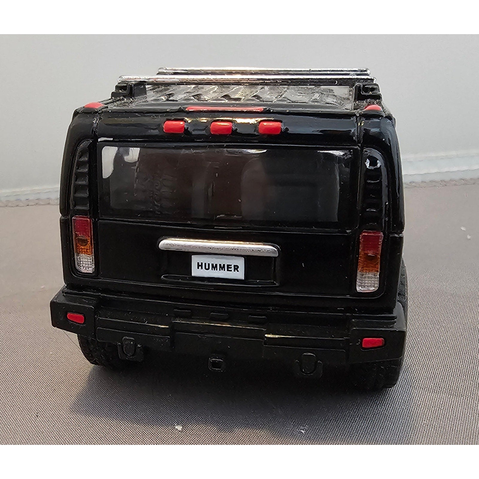 Kinsmart - 2008 Black Hummer H2 SUV - Scale 1/40 - China - loose