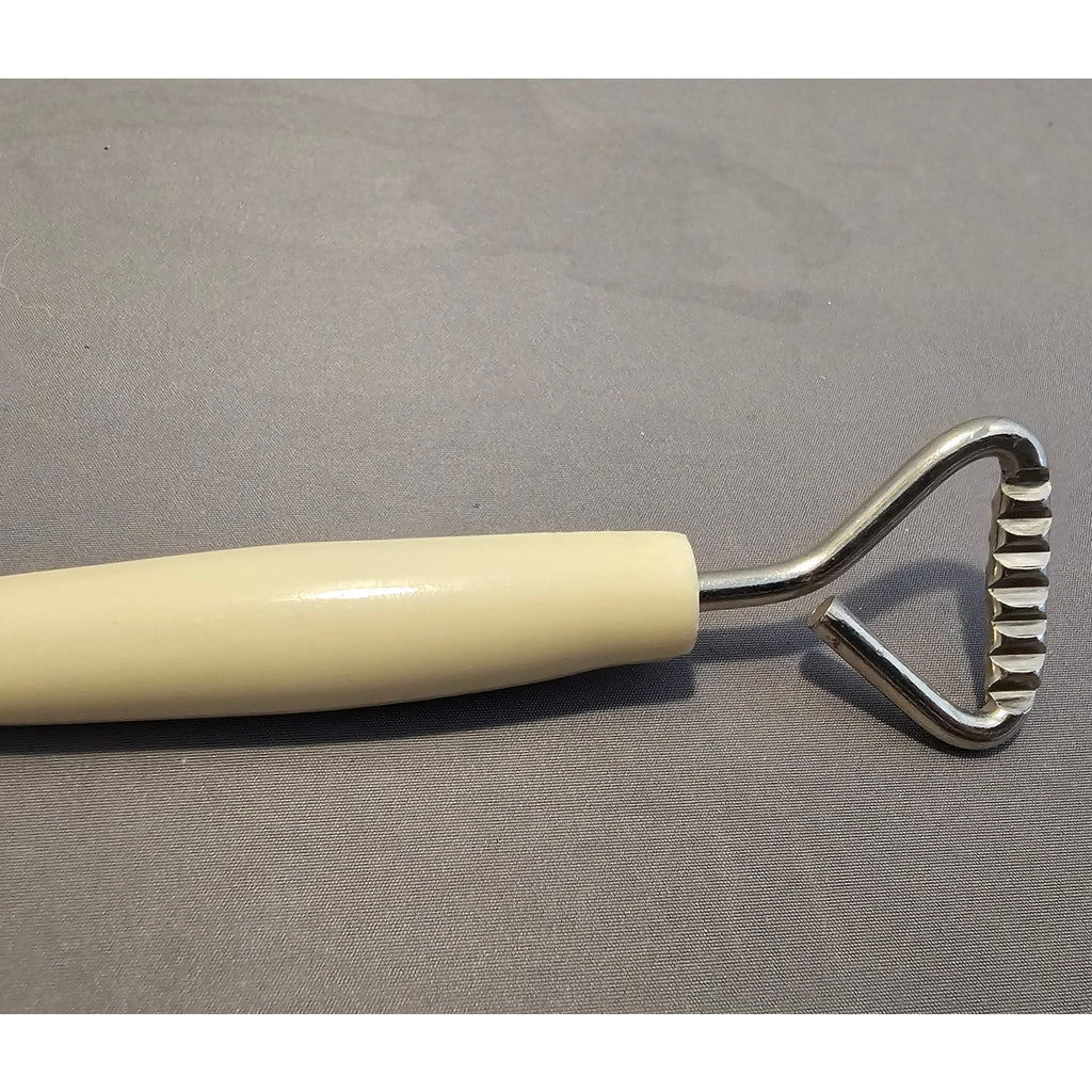 Vintage Pie Tool - Crust Wheel - Beige/Ivory Plastic Handle - 6-1/2"