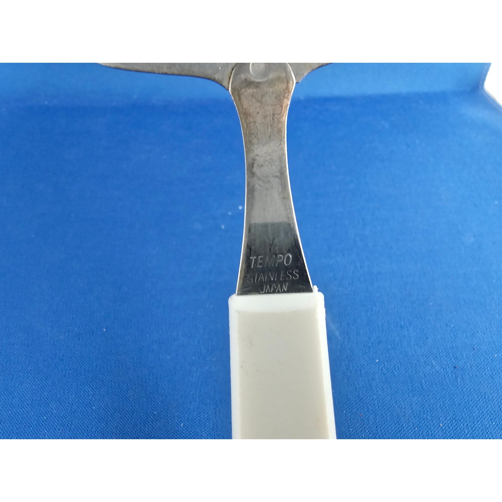 Vintage Tempo Stainless Steel Cheese Slicer/Server w/White Handle - Japan