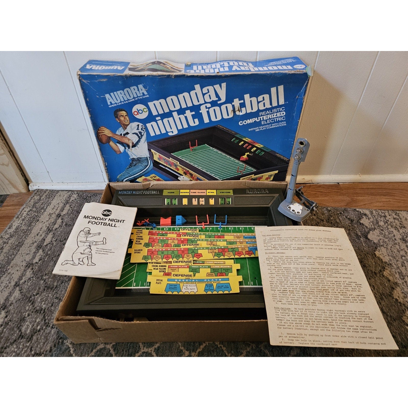 Vintage 1972 ABC Aurora Monday Night Football Game Roger Staubach Edition