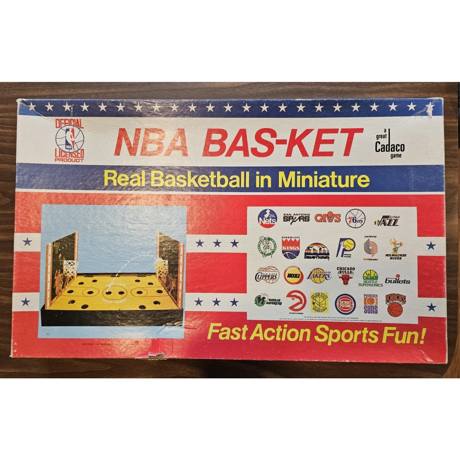 Vintage/1983 Cadaco #167 NBA Bas-Ket Real Basketball Miniature Game - Complete