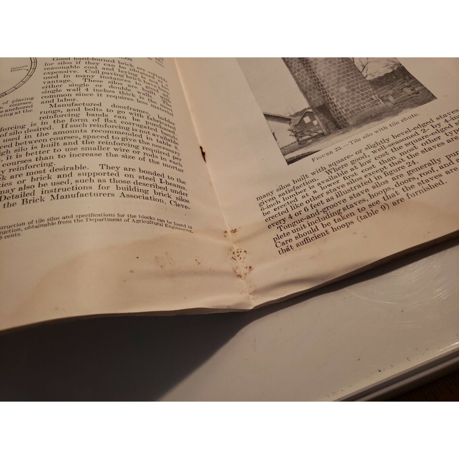 1940 Silos: Types and Construction - USDA Farmers' Bulletin No. 1820 Dick Gale