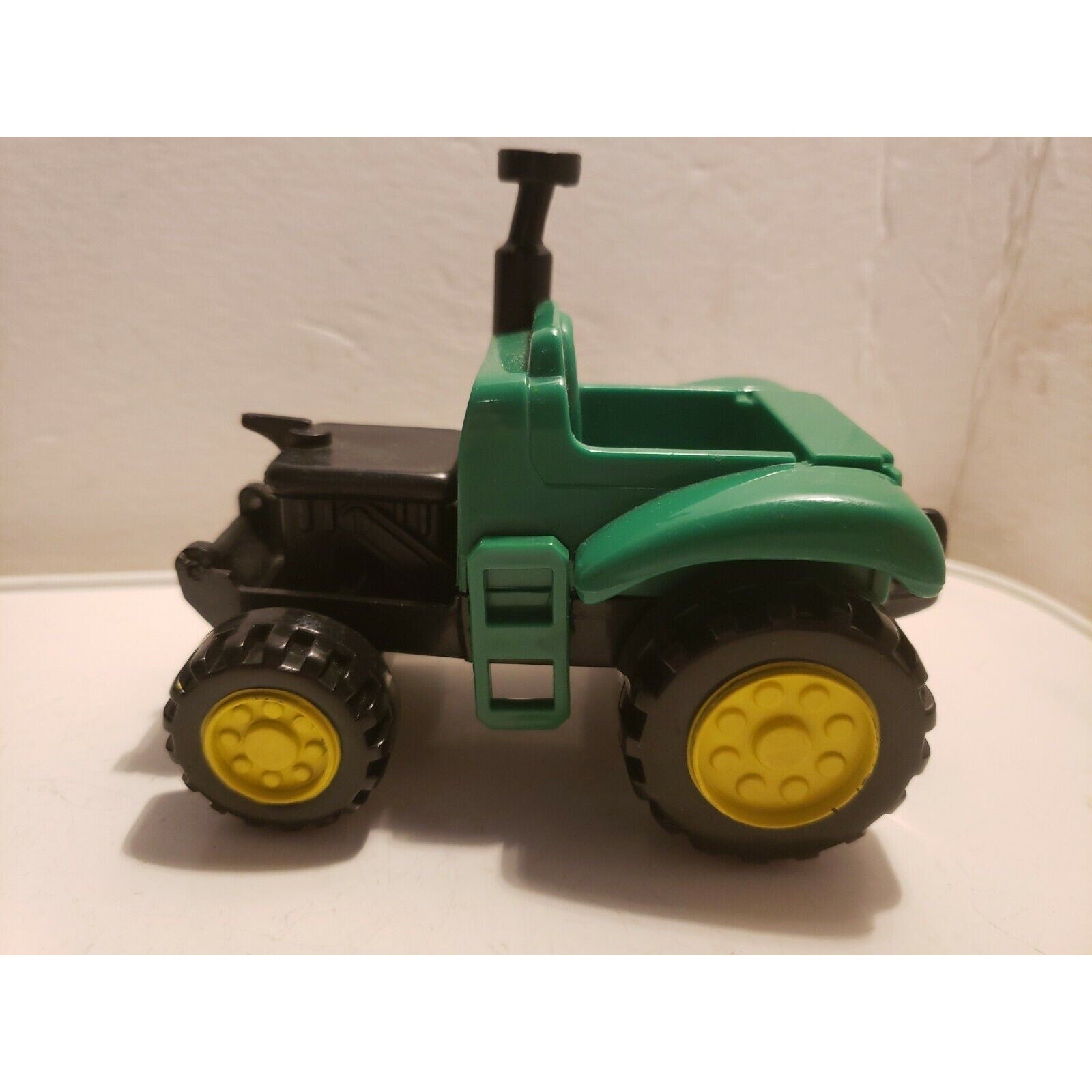 Ertl John Deere RC2 Toy Tractor - Fuel Gas Learning Curve