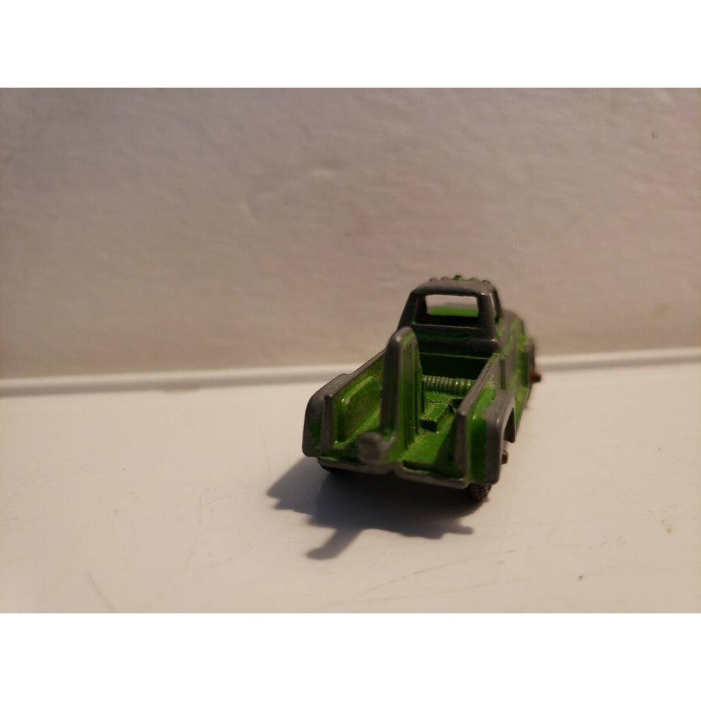 Vintage (Tootsie Toy?) Green Tow Truck Wrecker - Metal Diecast Miniature Vehicle