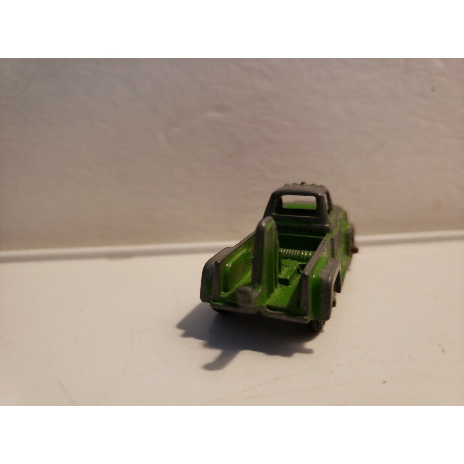 Vintage (Tootsie Toy?) Green Tow Truck Wrecker - Metal Diecast Miniature Vehicle