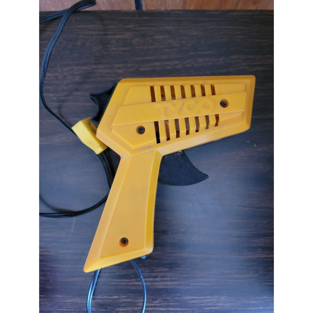 Lot of 2 Tyco Command Controllers w/Lane Change Sw - Red & Yellow Hand Guns