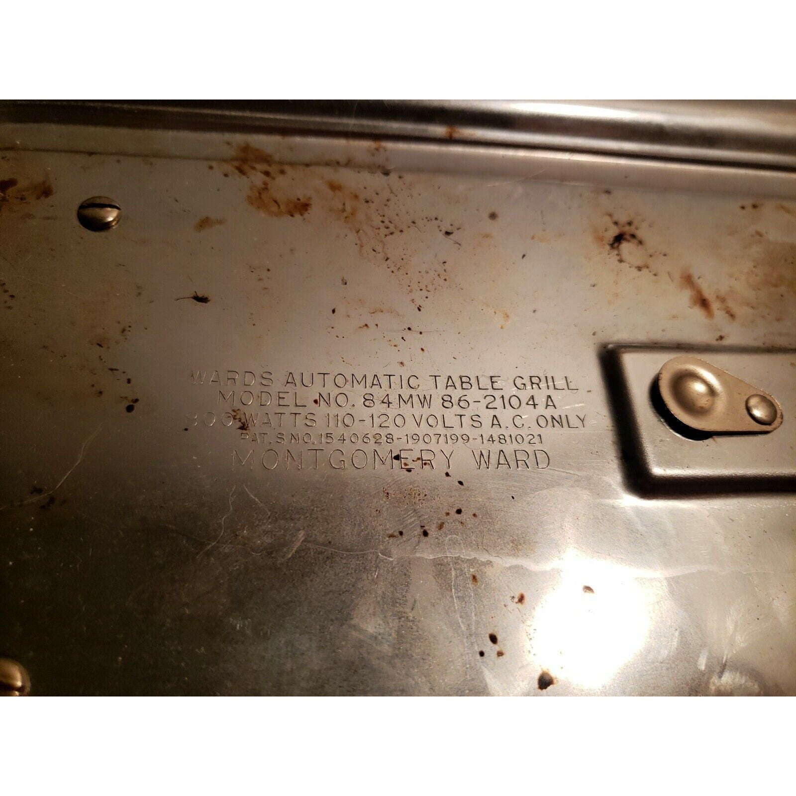 Vintage Montgomery Wards Electric Sandwich Maker/Griddle Toaster No 84MW86-2104A